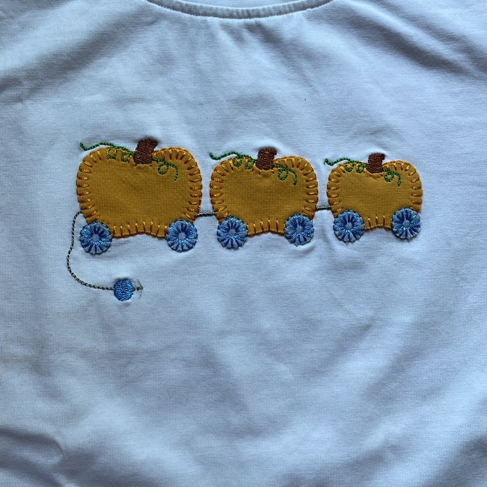 The Smocking Place pumpkin appliqué top and shorts set, size 5